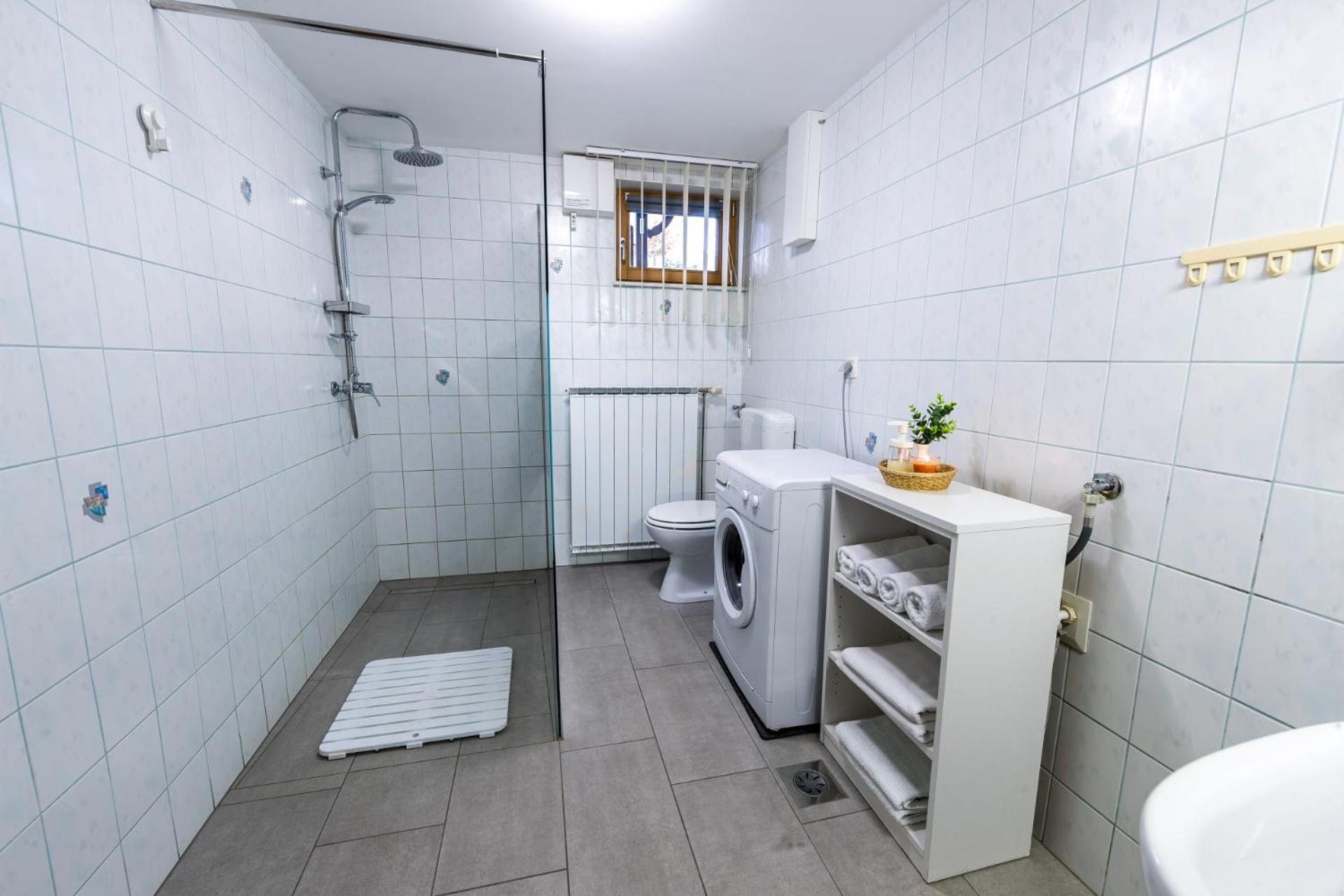 Zimzeleni Apartments Zreče Extérieur photo
