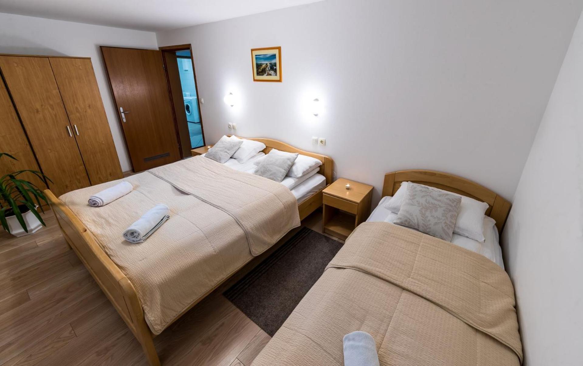 Zimzeleni Apartments Zreče Extérieur photo