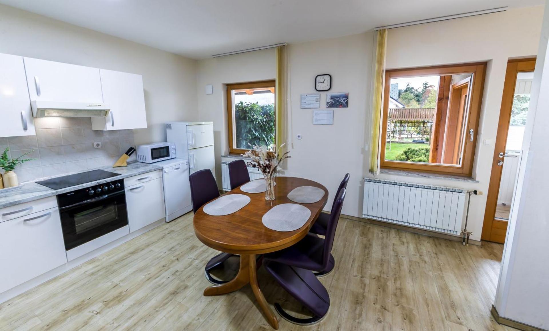 Zimzeleni Apartments Zreče Extérieur photo